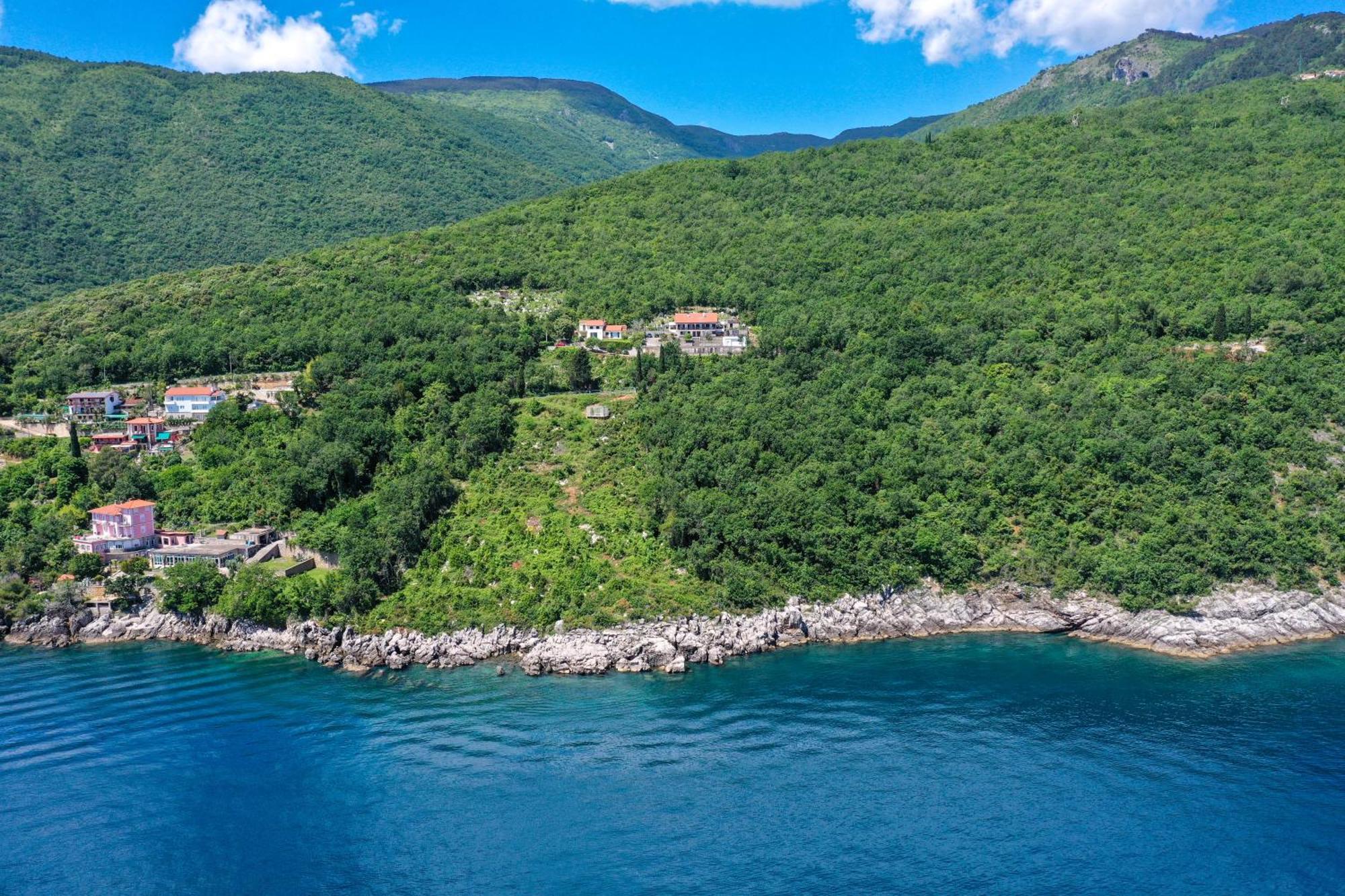 Apartments Near The Beach, With Terraces And Seaview At House B. Мощеничка-Драга Экстерьер фото